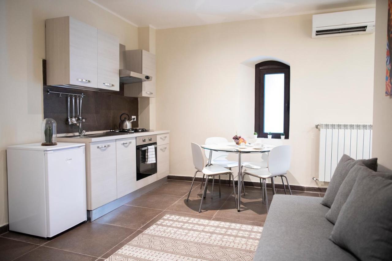 Katana Suites Apartments 卡塔尼亚 外观 照片
