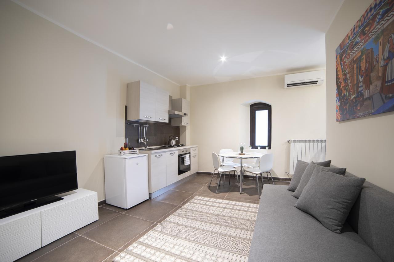 Katana Suites Apartments 卡塔尼亚 外观 照片